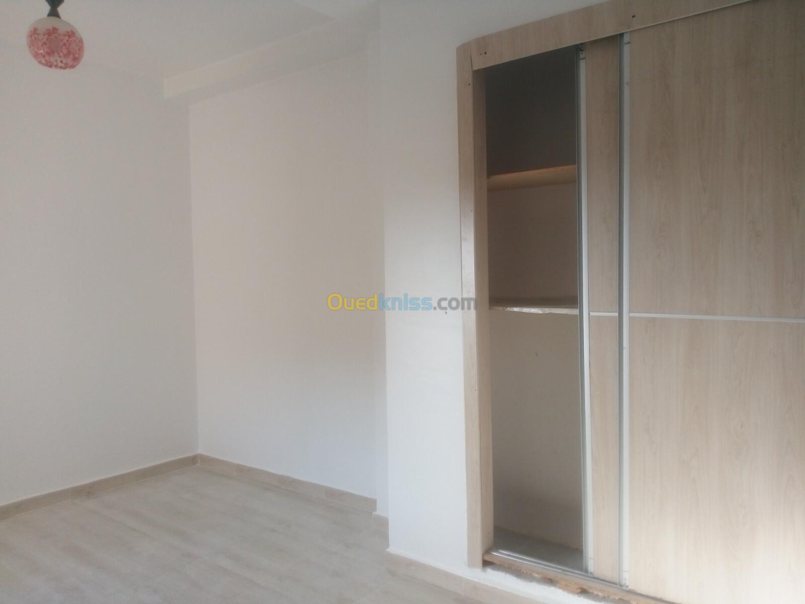 Location Appartement F4 Alger Souidania