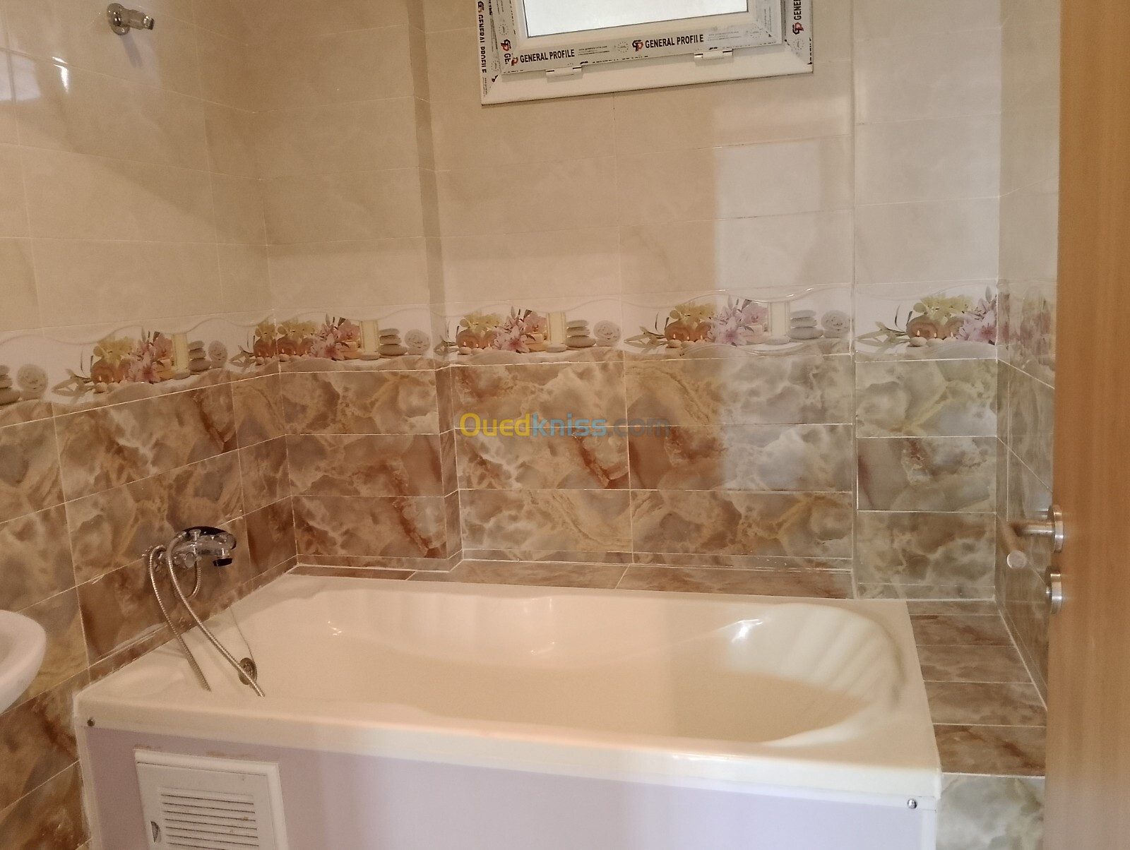 Location Appartement F5 Alger Souidania