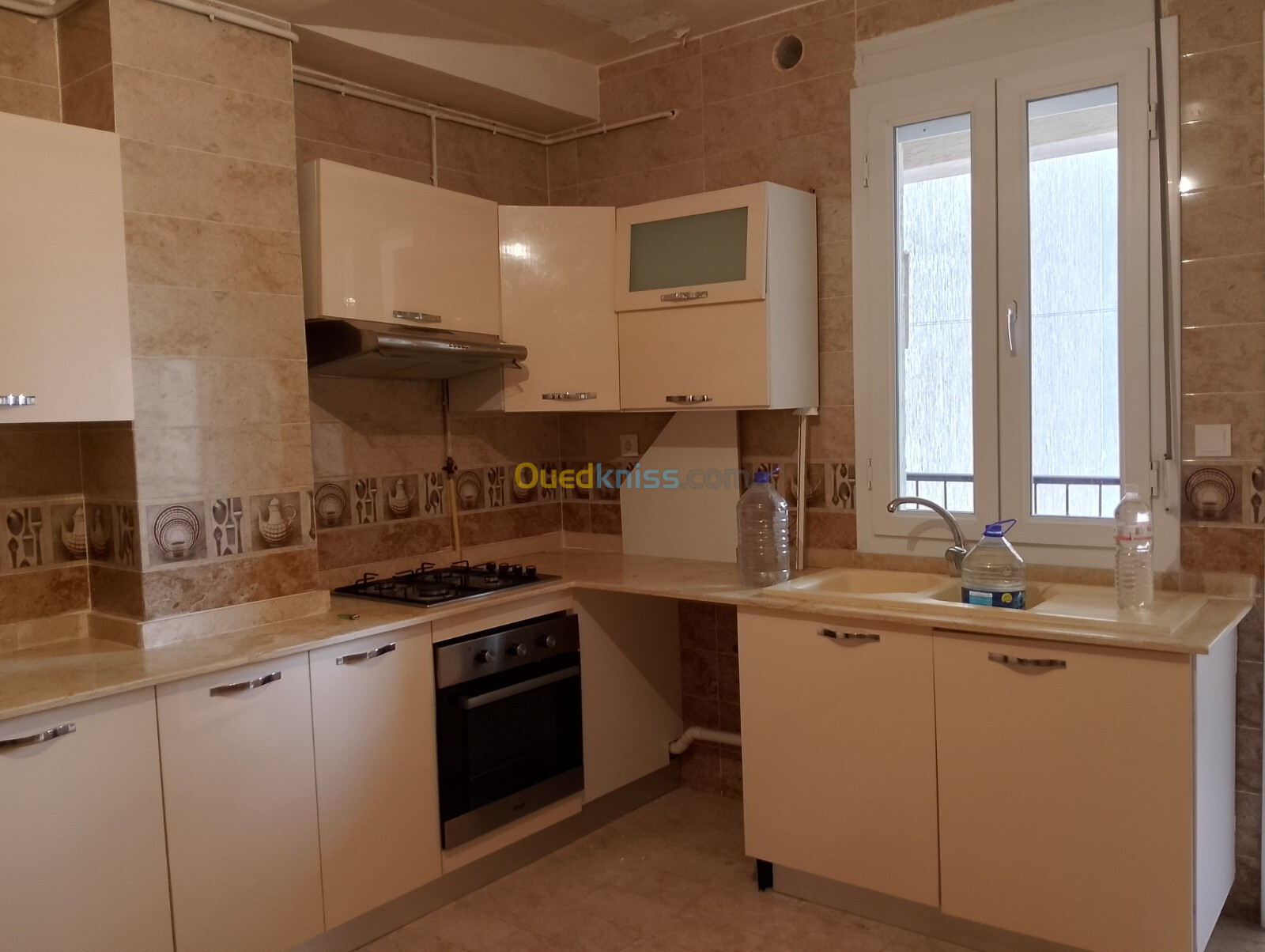 Location Appartement F5 Alger Souidania