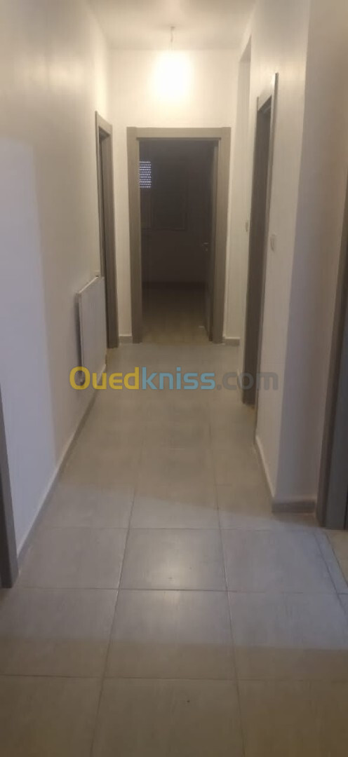 Location Appartement F4 Alger Souidania