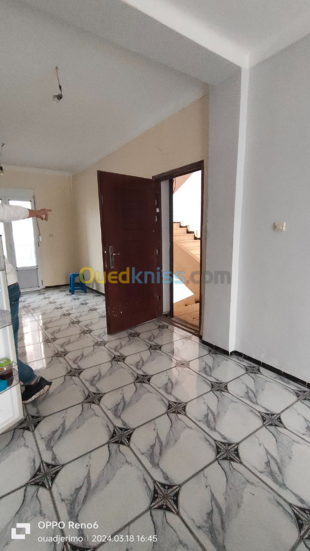 Location vacances Appartement F3 Tizi Ouzou Azeffoun