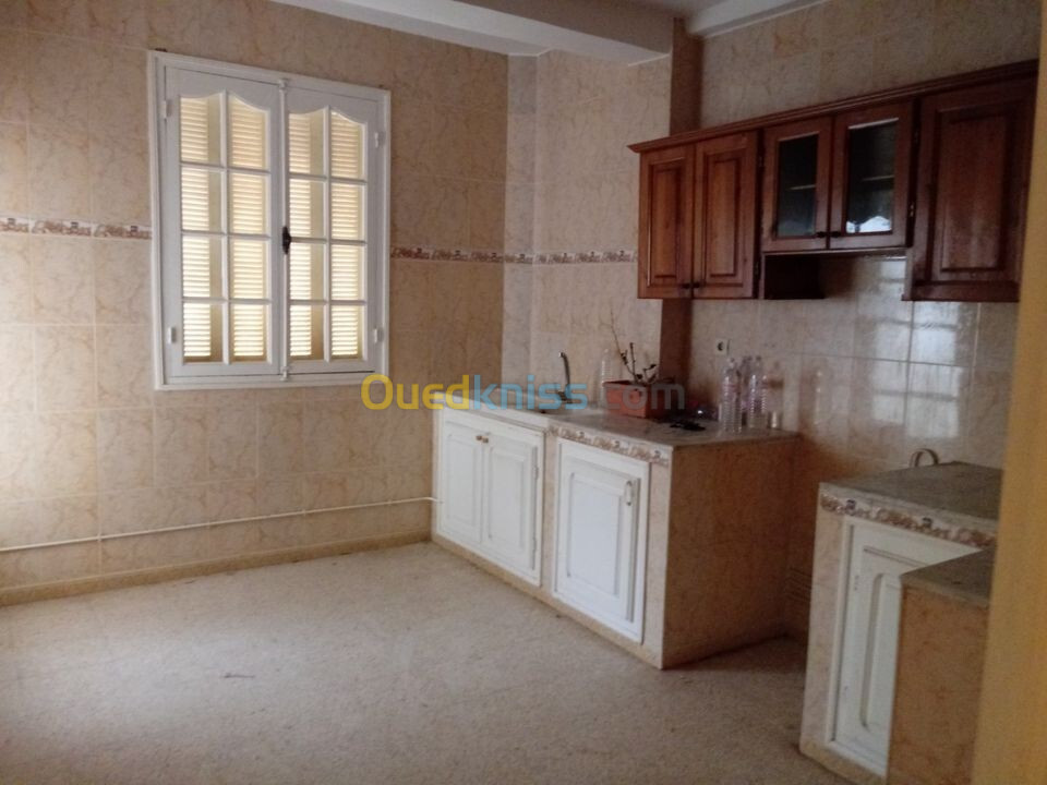 Vente Appartement F4 Annaba Annaba