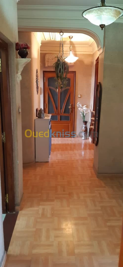 Vente Appartement F4 Annaba Annaba