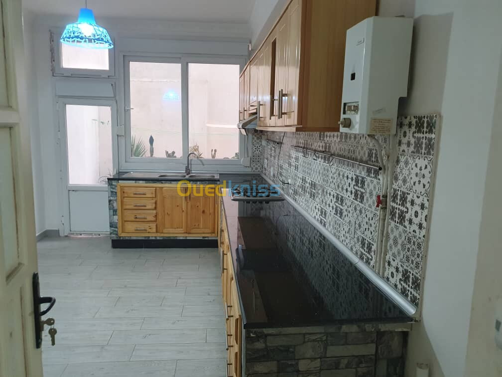 Location Niveau De Villa F3 Annaba Annaba