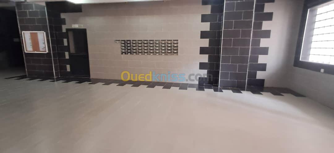 Vente Appartement F3 Annaba Annaba