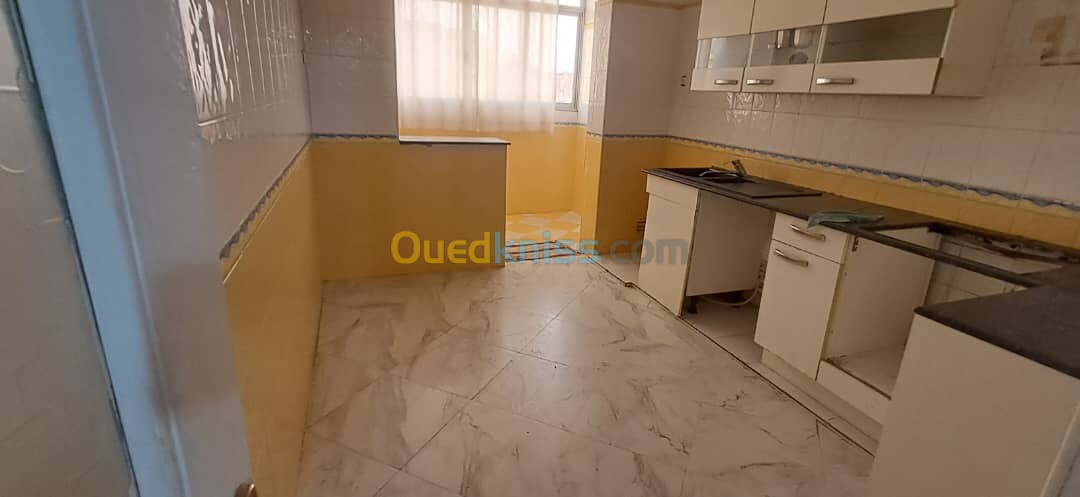 Vente Appartement F5 Annaba Annaba