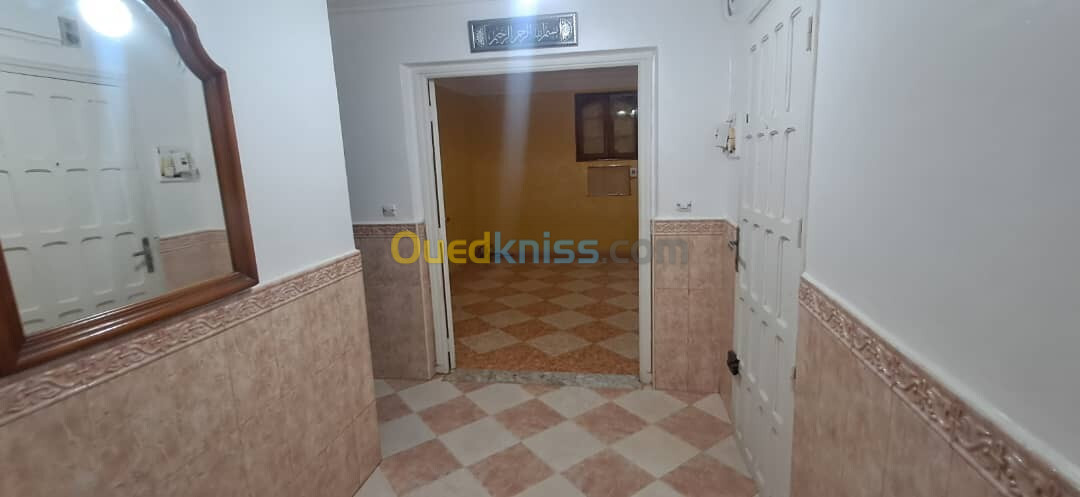 Vente Appartement F5 Annaba Annaba