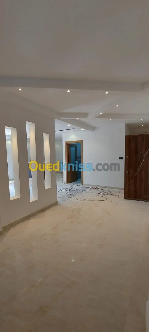 Vente Appartement F5 Annaba Annaba