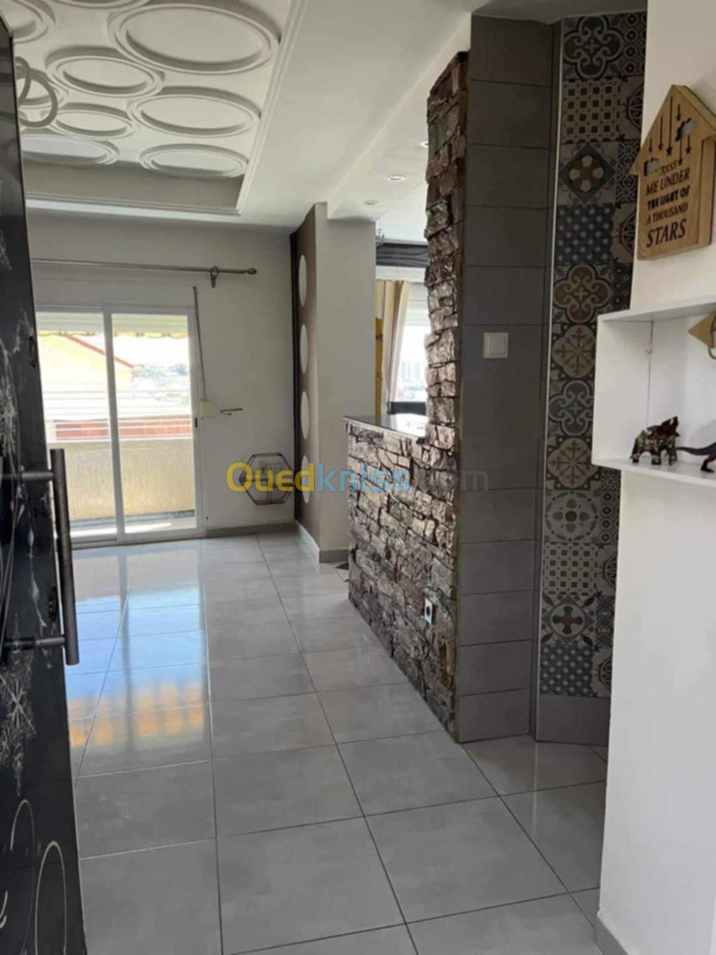 Location Duplex F4 Annaba Annaba