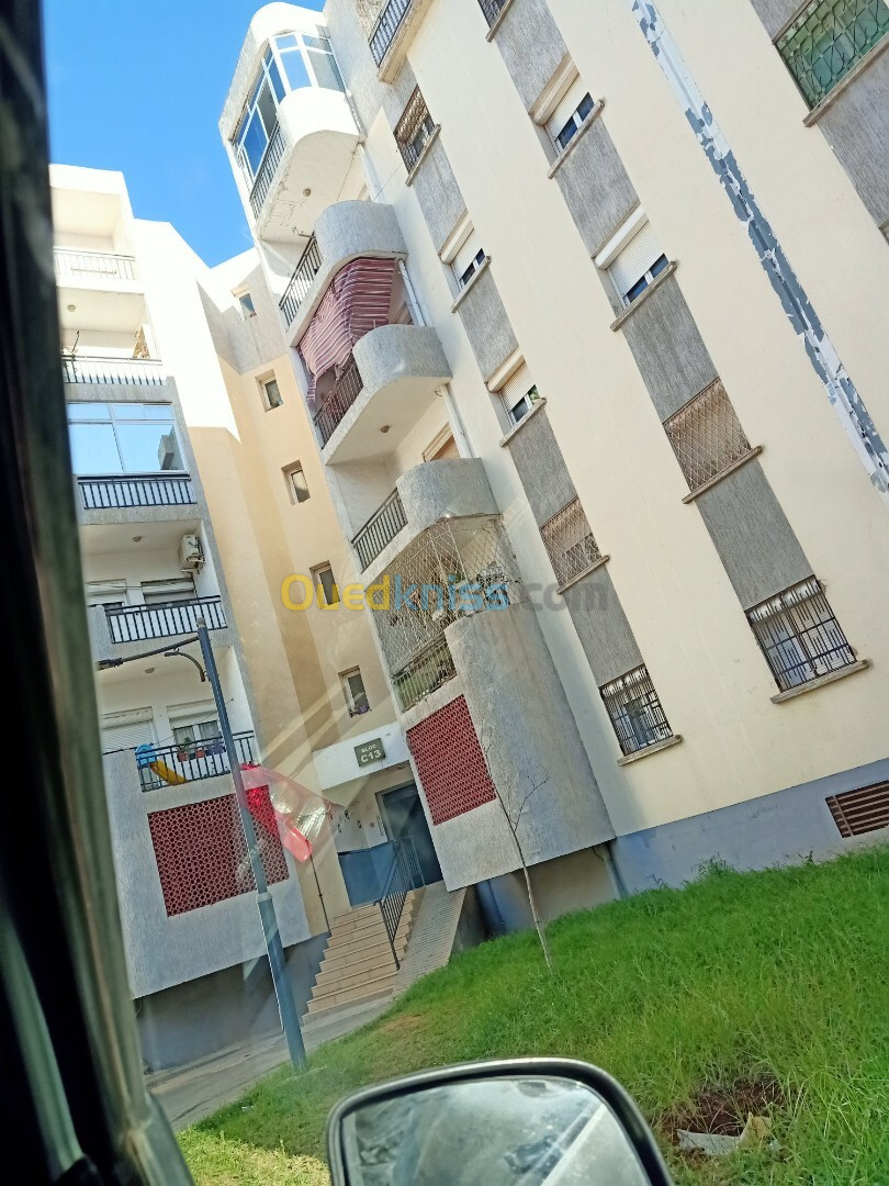 Location Appartement F3 Mostaganem Sayada