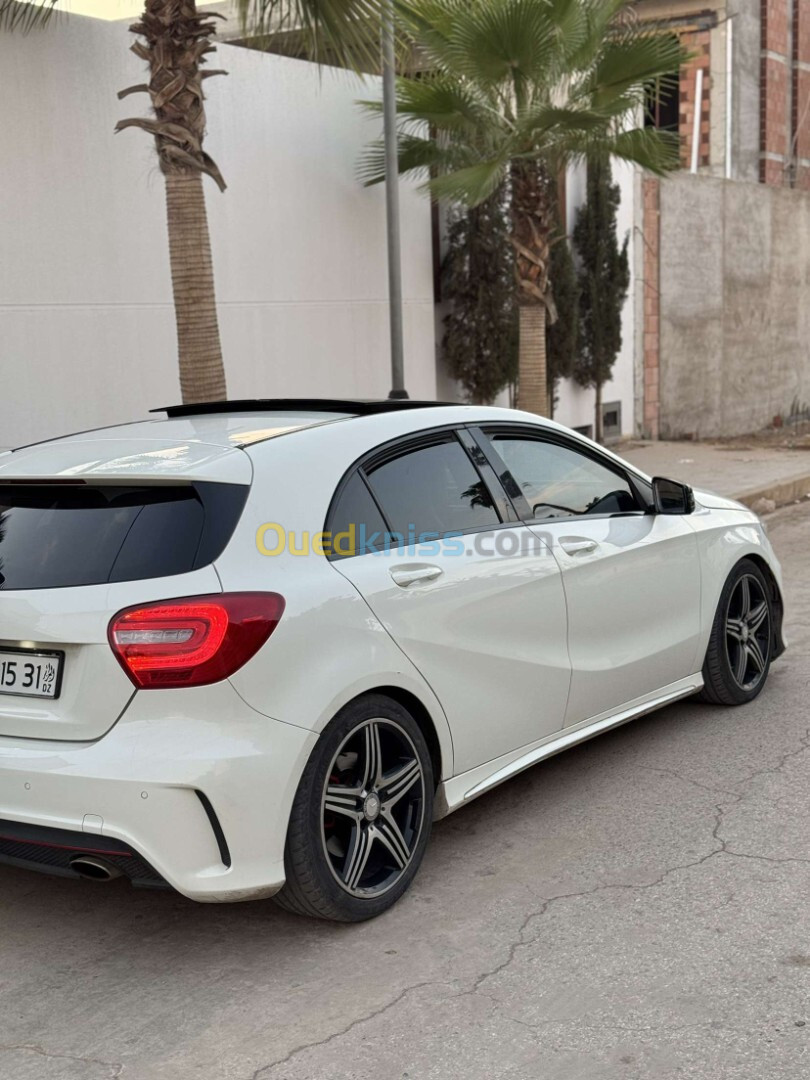 Mercedes Classe A 2015 250 Sport +