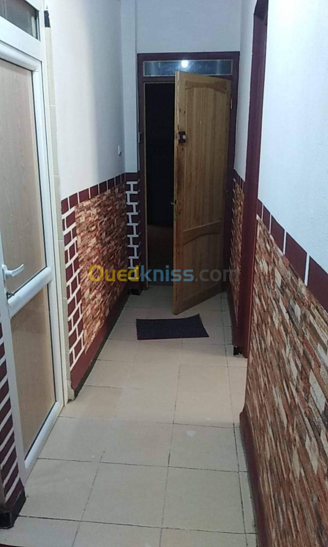 Location Appartement F2 Batna Ouyoun el assafir