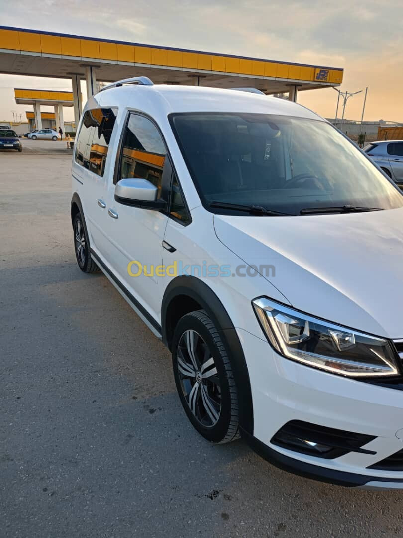 Volkswagen Caddy 2017 Alltrack