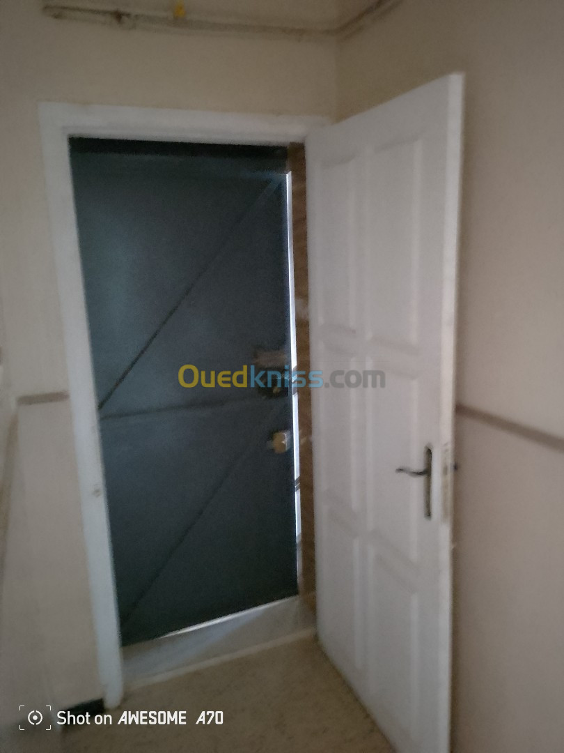 Vente Appartement F4 Constantine Ain smara