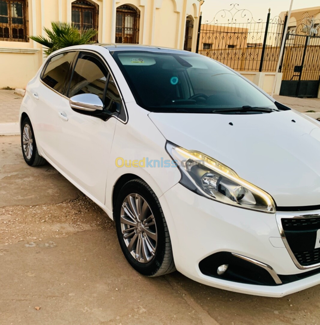 Peugeot 208 2018 Allure Facelift