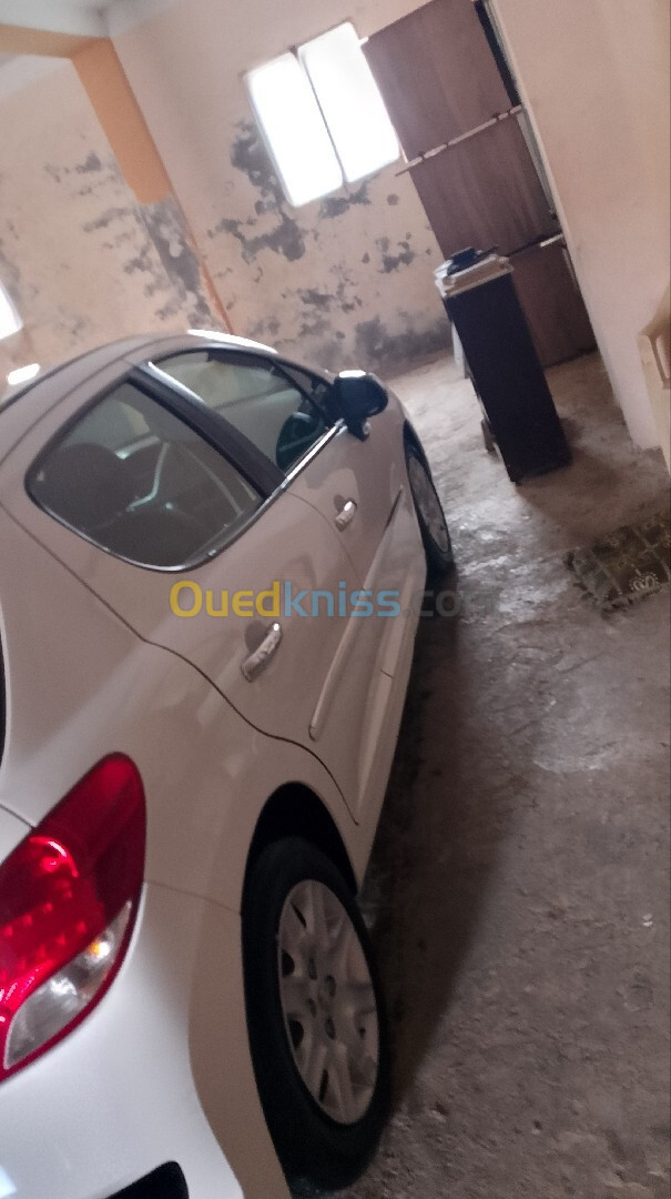 Peugeot 207 2012 