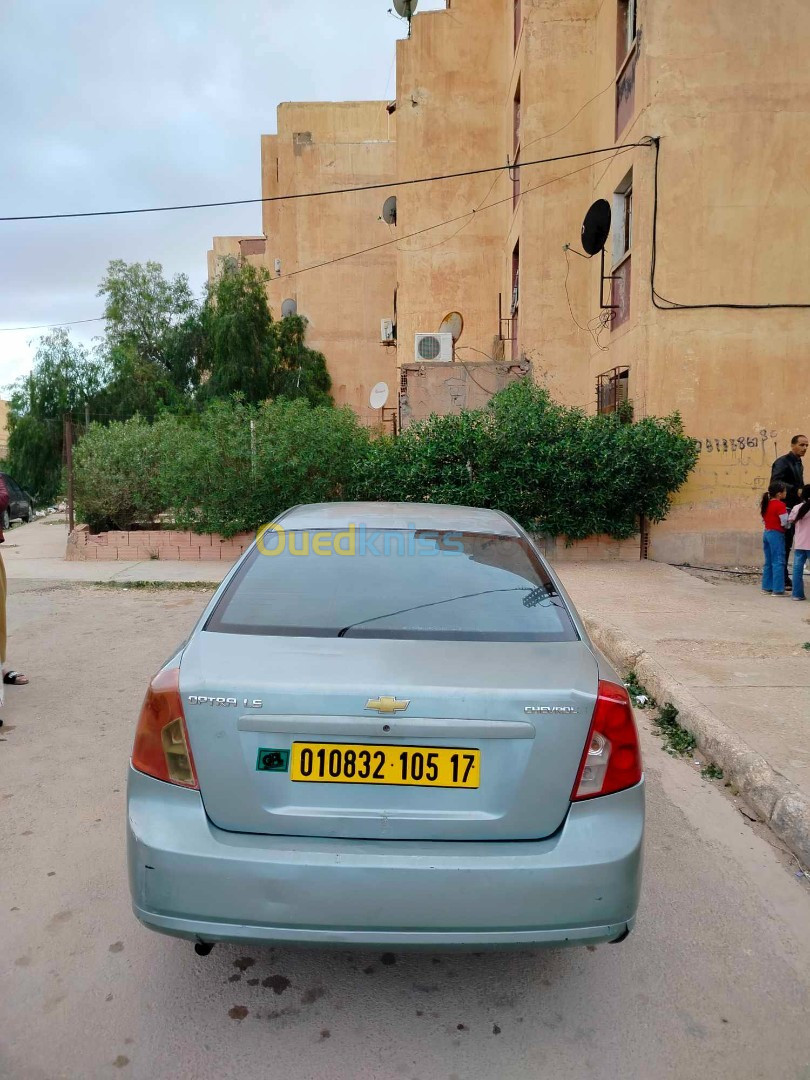 Chevrolet Optra 4 portes 2005 Optra 4 portes