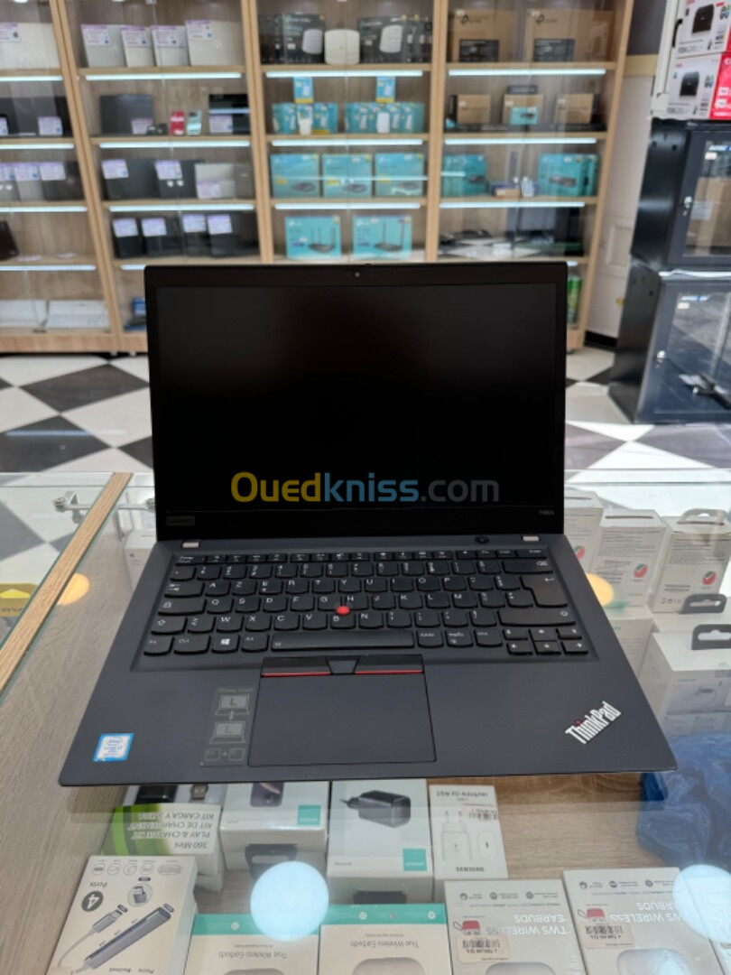 LENOVO T490S I7-8665U 8GB 256 SSD 