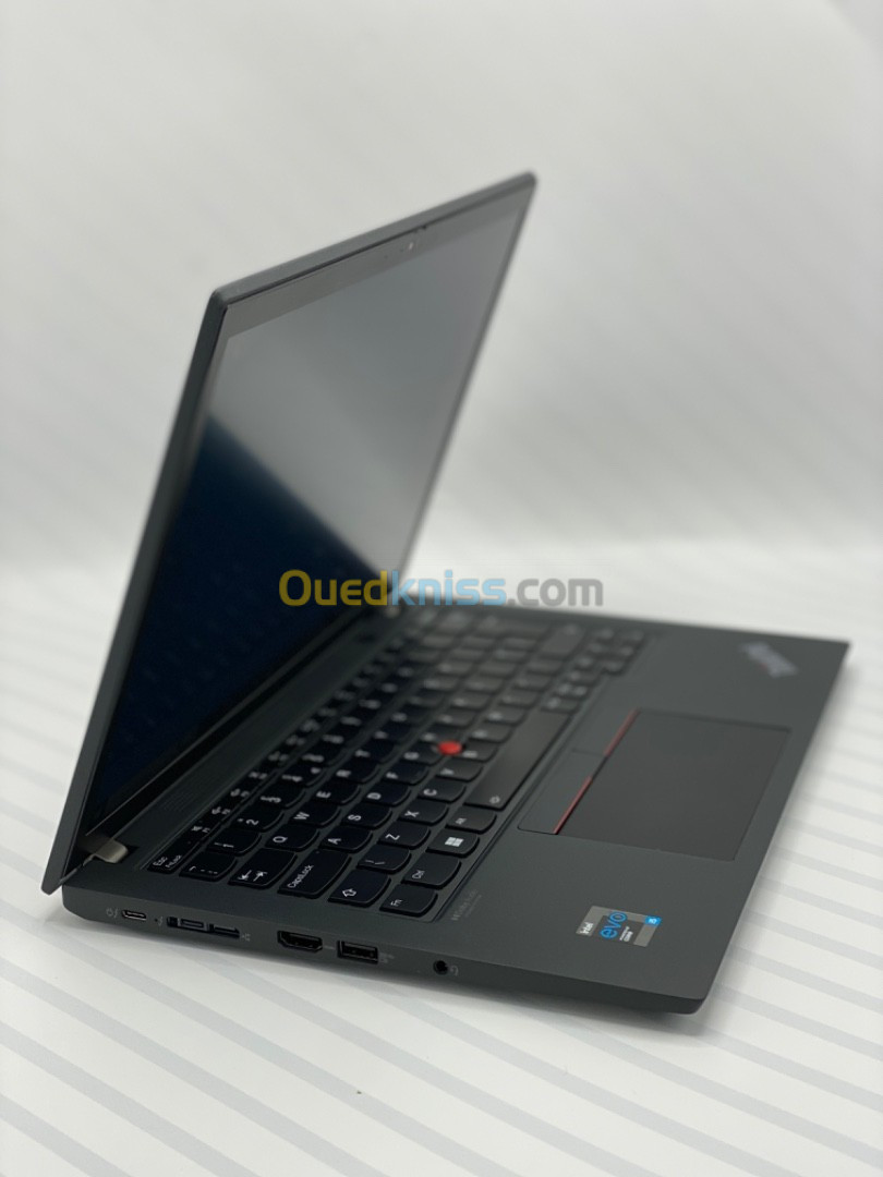 Laptop Lenovo Thinkpad X13 i5-1135G7 16G 256 SSD TACTIICAL 