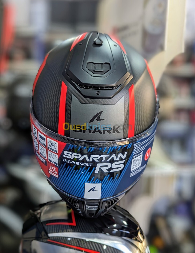 Casque moto intégral Shark Spartan RS  carbon