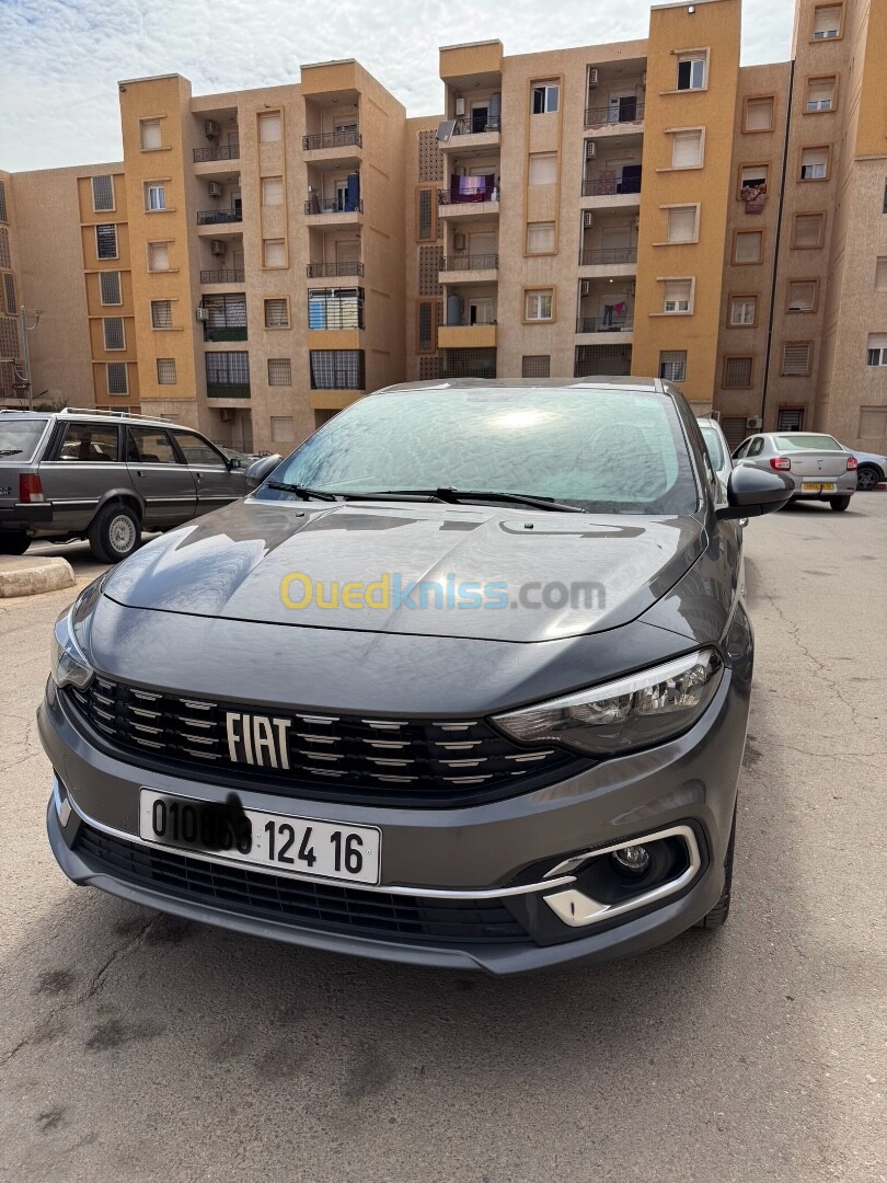 Fiat Tipo life 2024 Life