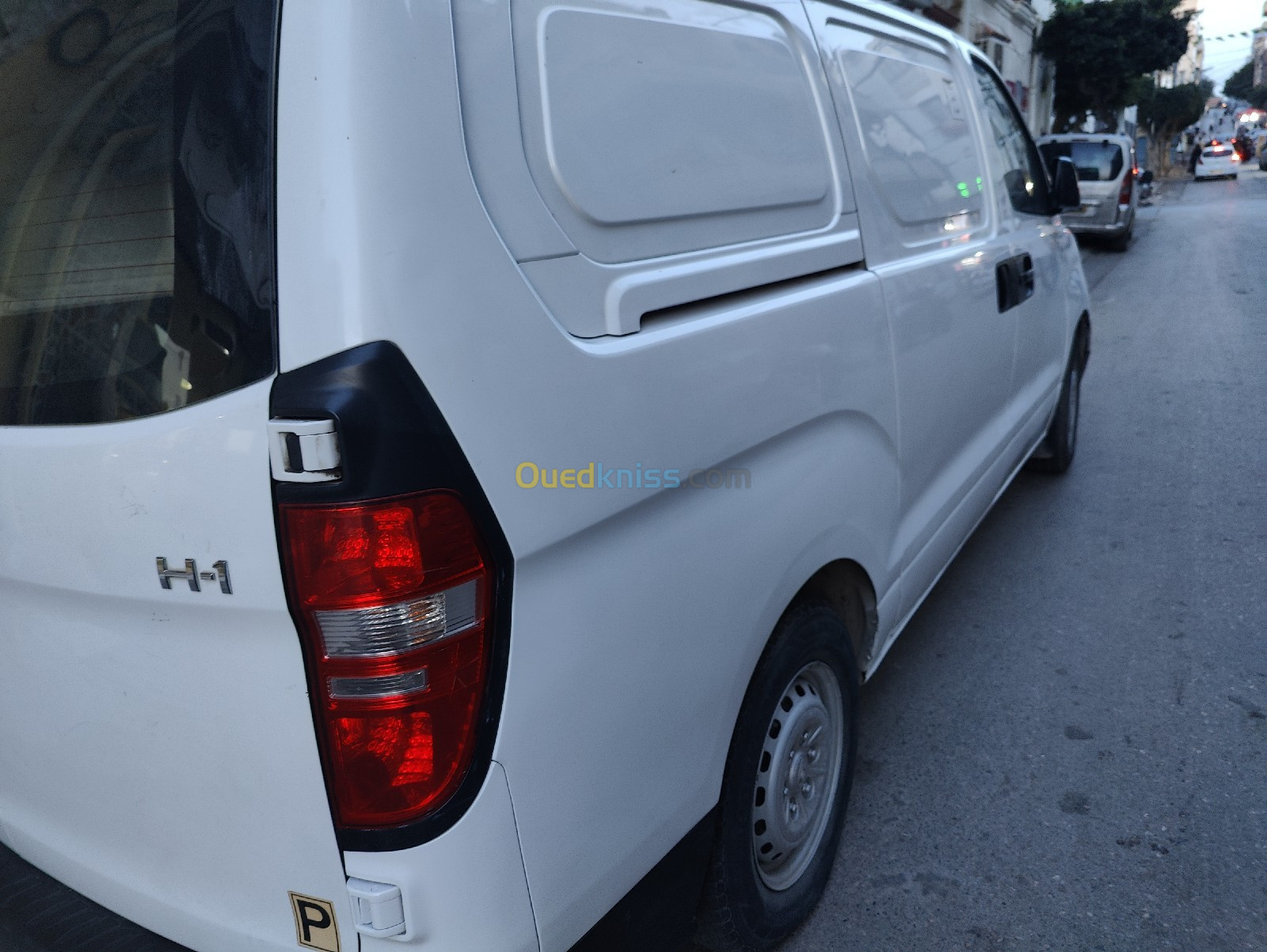 Hyundai H1 2015