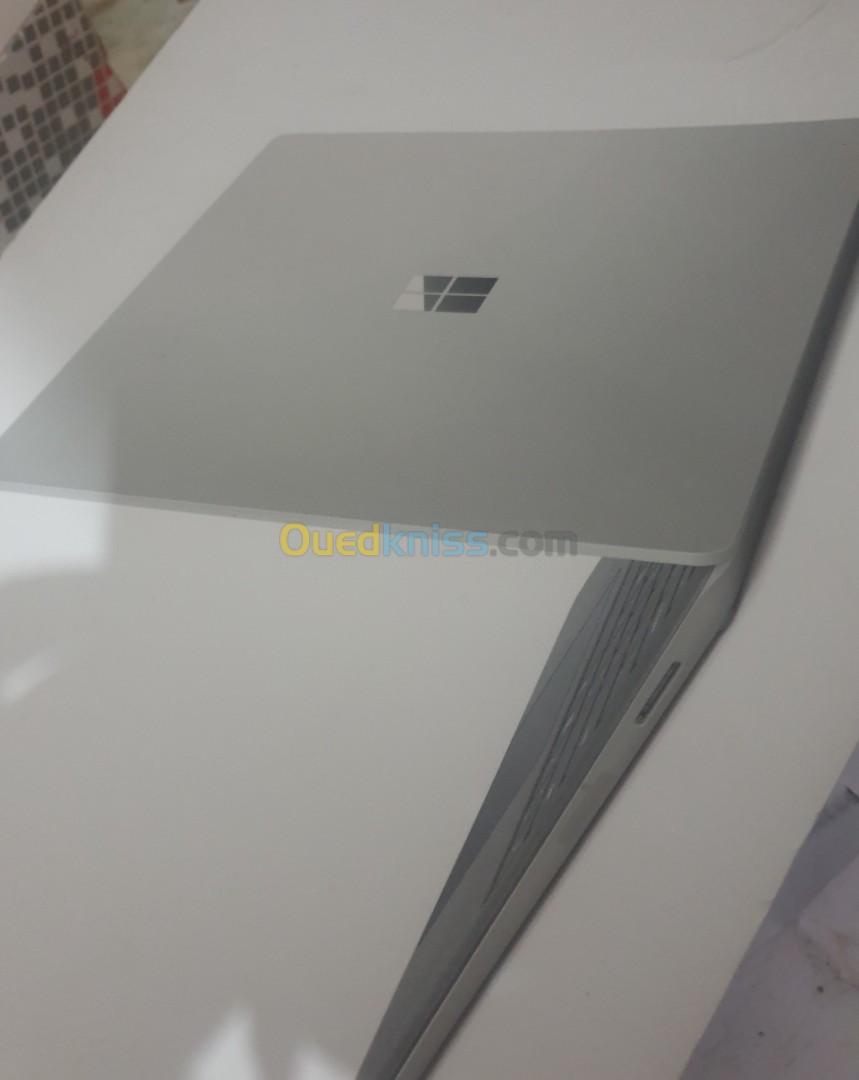 Microsoft Surface Laptop