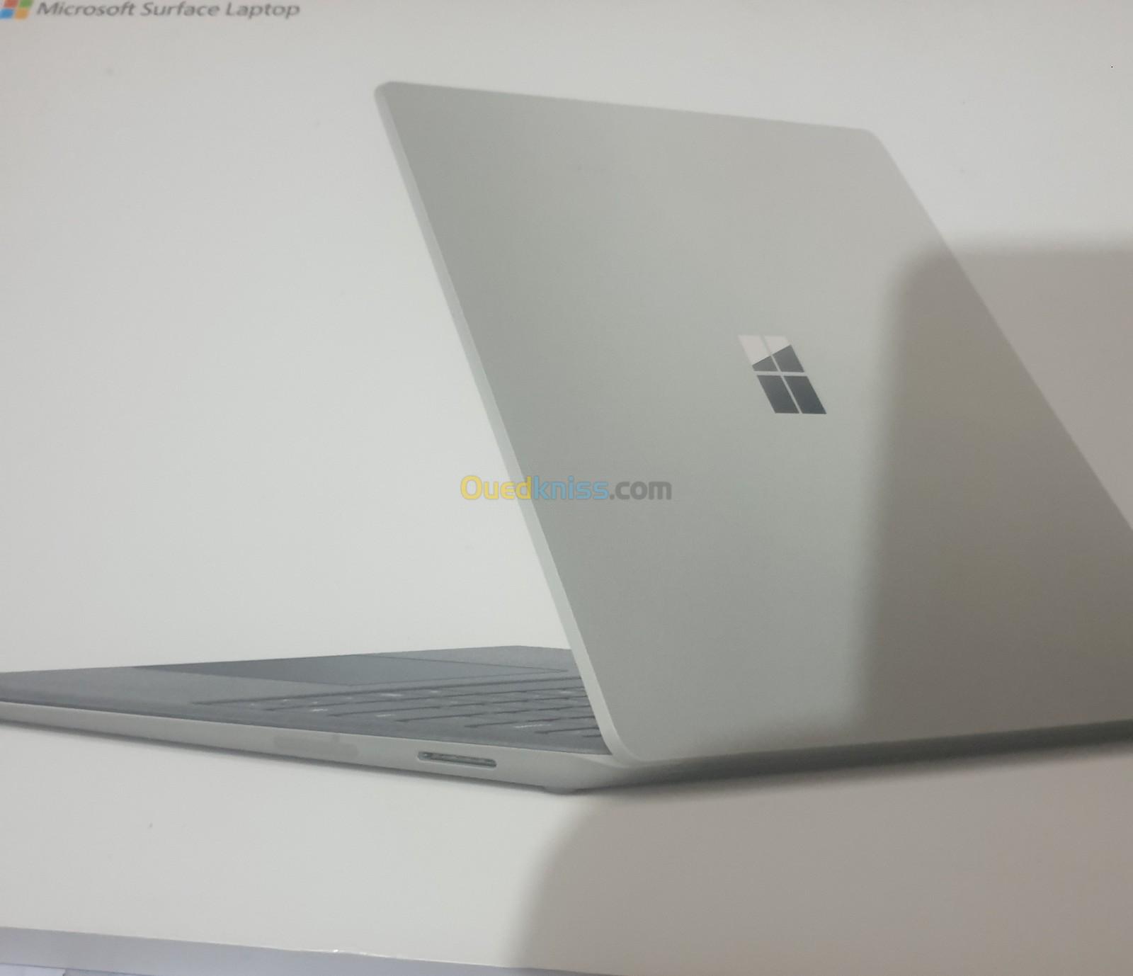 Microsoft Surface Laptop