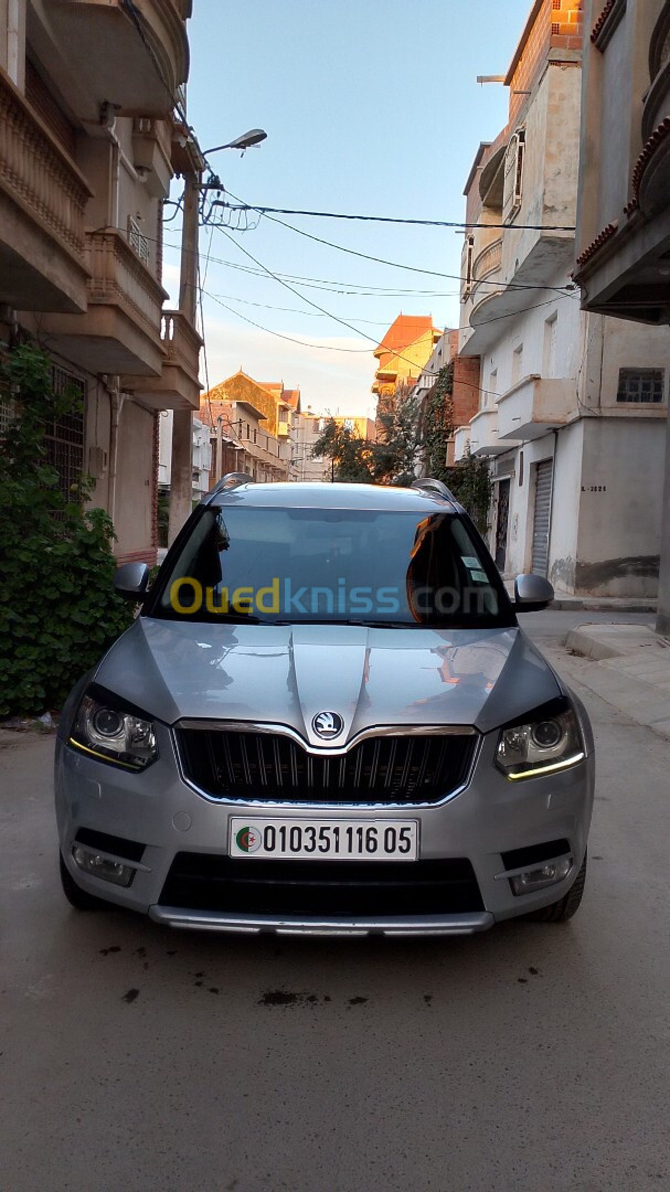 Skoda Yeti 2016 Edition (avec toit panoramique)