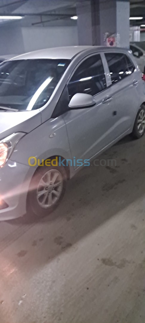 Hyundai Grand i10 2017 .