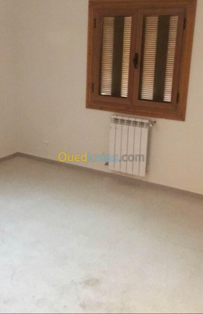 Location Appartement F4 Alger El achour