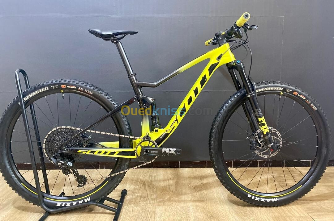 🔥🚵🇺🇲 VTT Scott Spark RC 900 World Cup - Syncros Carbon 2020 27.5 taille m état neuf  