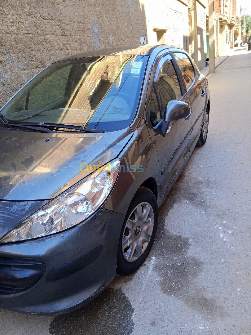 Peugeot 207 2008 207