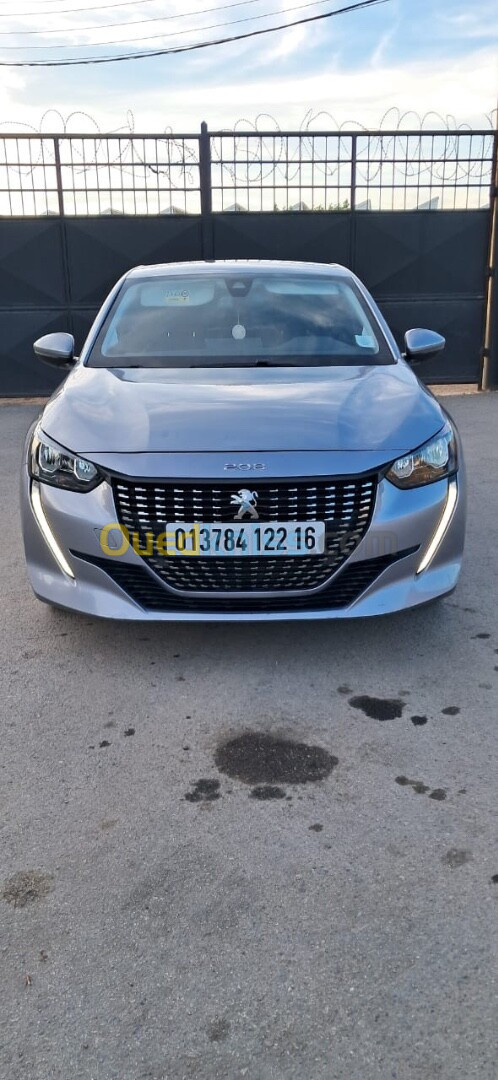 Peugeot 208 2022 allure