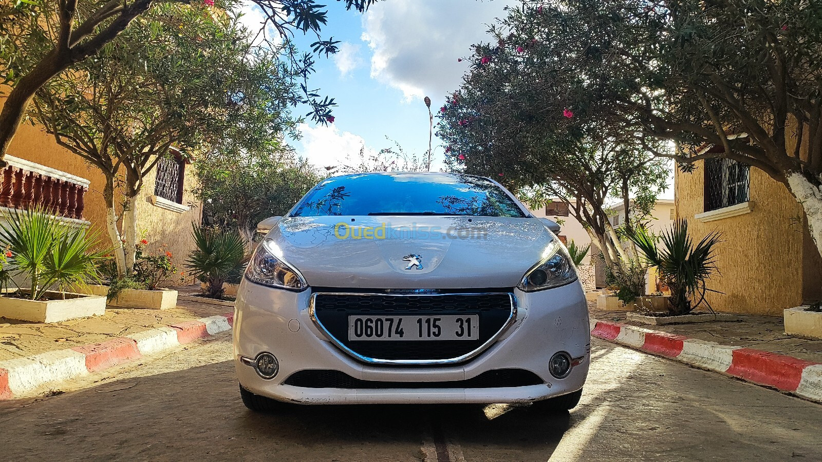 Peugeot 208 2015 208