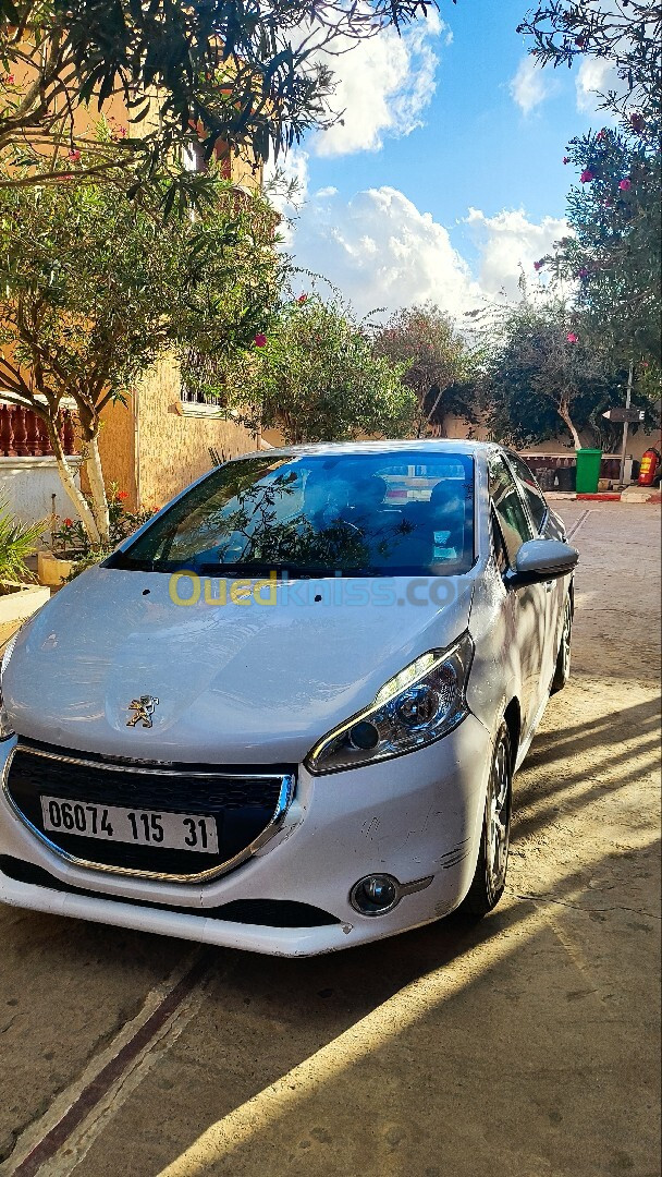 Peugeot 208 2015 208