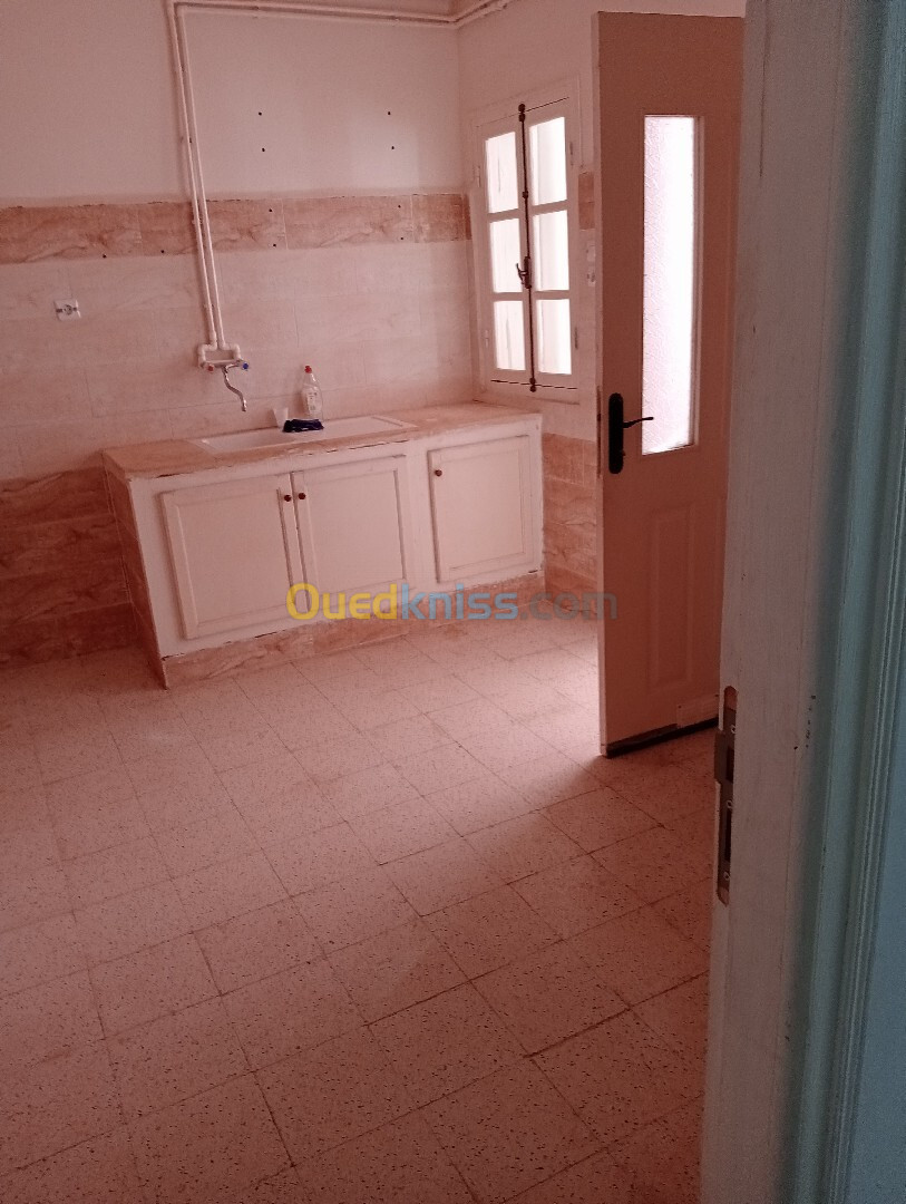 Location Appartement F3 Médéa Medea