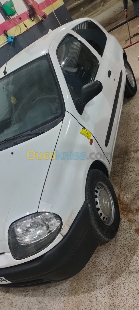 Renault Clio 2 1999 Expression