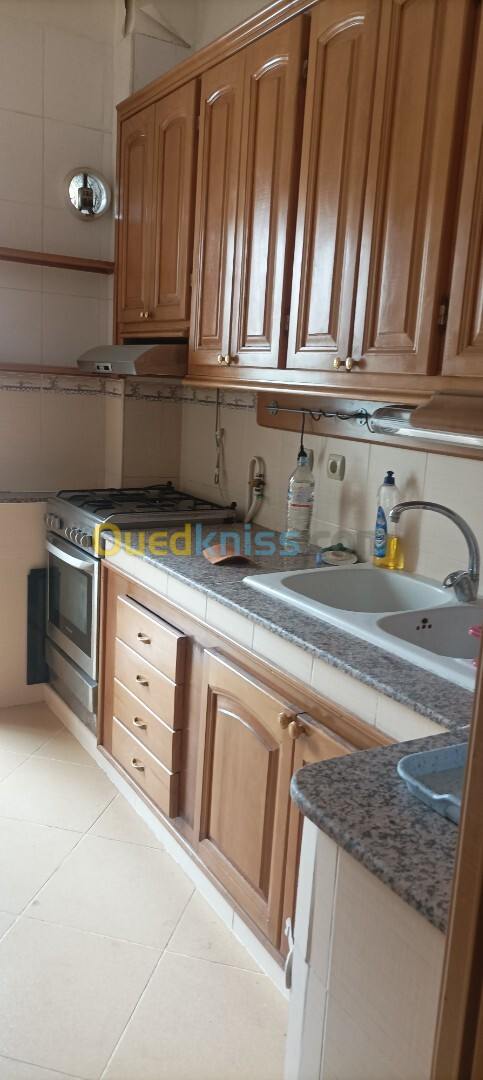 Location Appartement F3 Alger Hydra