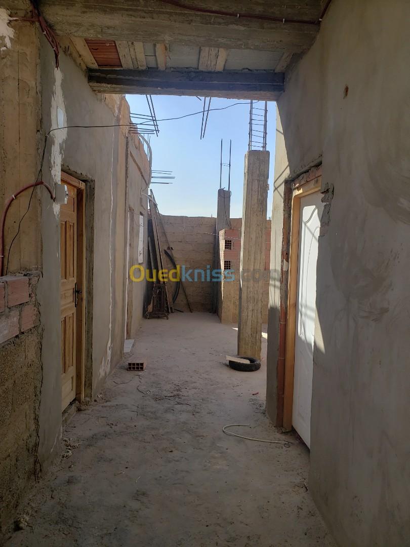 Vente Appartement F8 Biskra Tolga