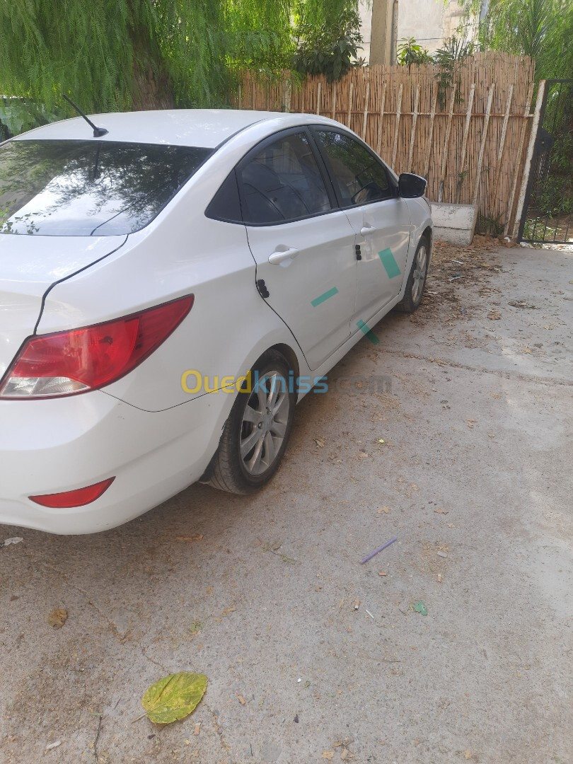 Hyundai Accent RB  4 portes 2019 Accent RB  4 portes