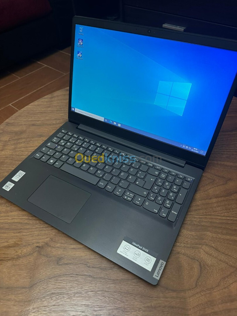 Batna Lenovo ideapad 15,6" i5 10th