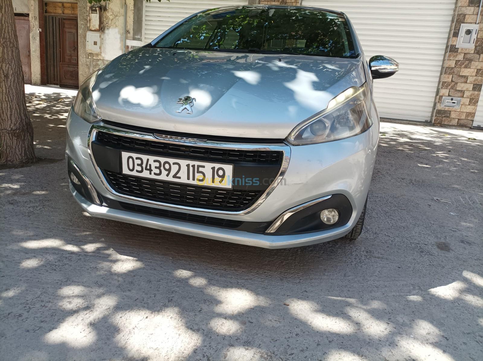 Peugeot 208 2015 Allure Facelift