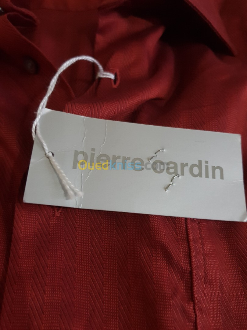 Vends deux chemises pierre Cardin et cerruti 1881 100% coton 