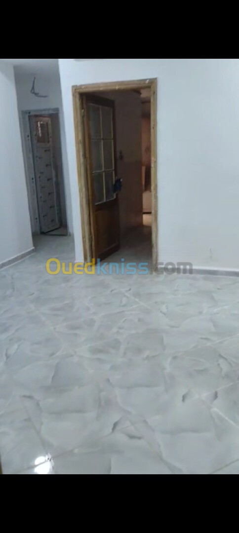 Vente Appartement F4 Mostaganem Mezghrane