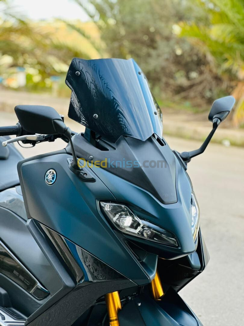 Yamaha Tmax 560 2023