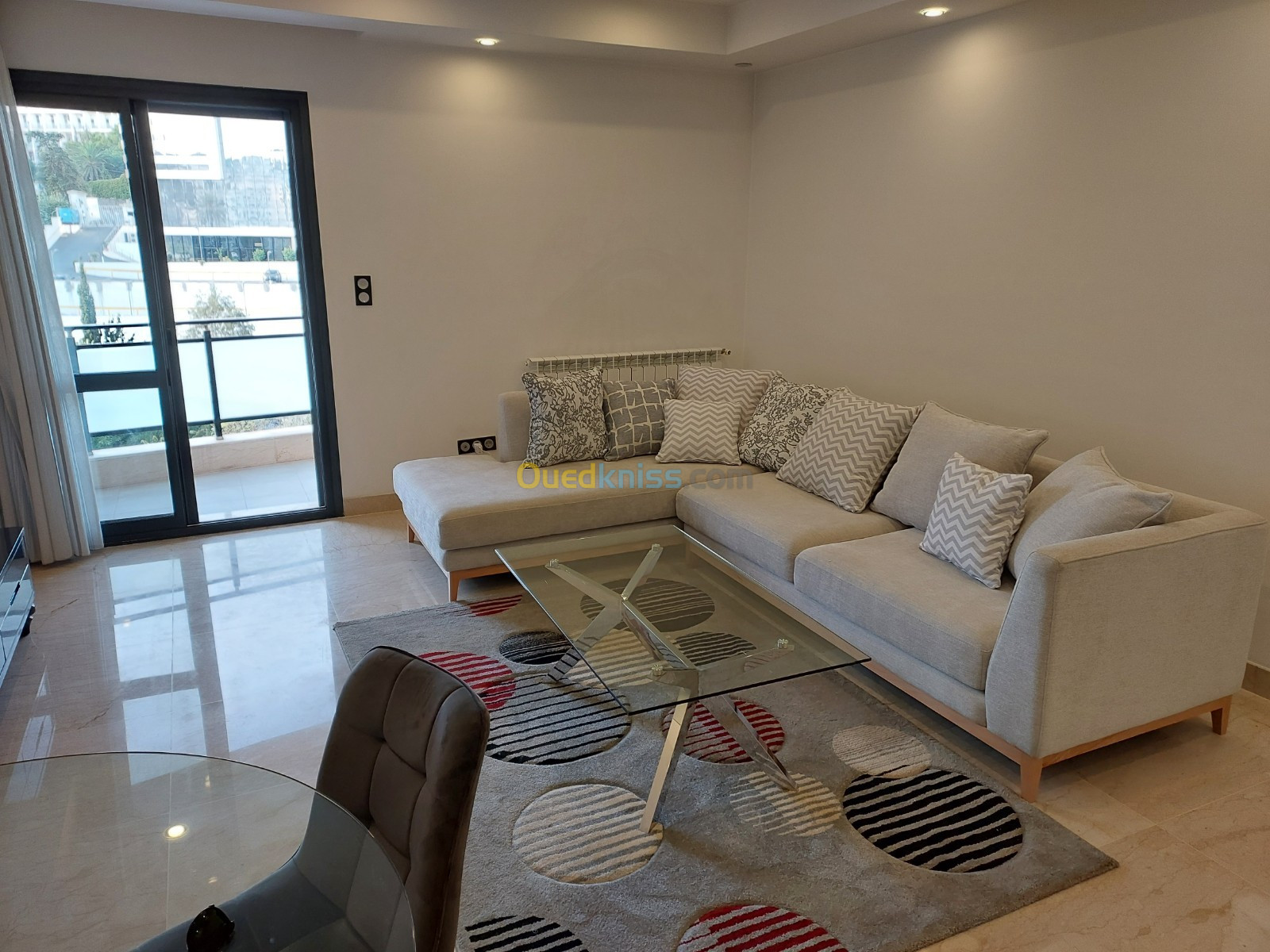 Location Appartement F4 Alger Hydra