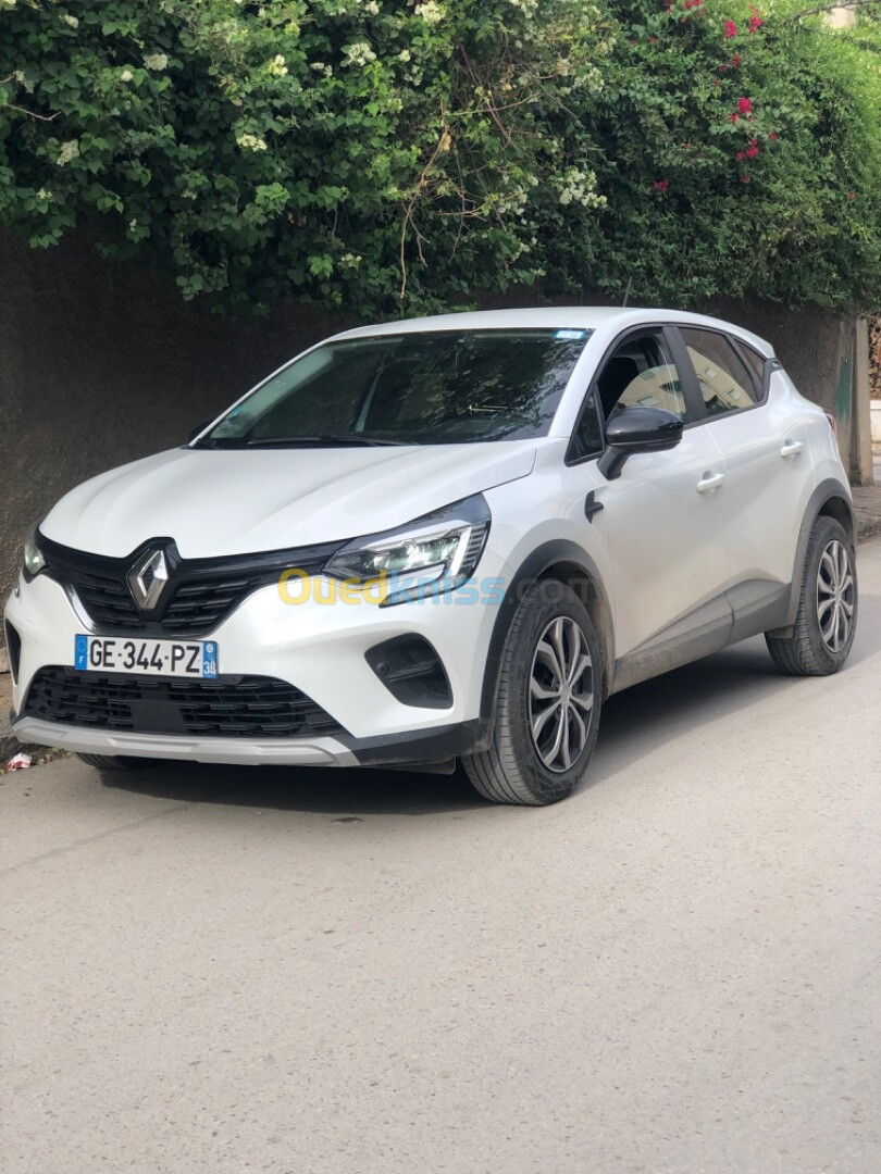 Renault Captur 2022 Etech es line