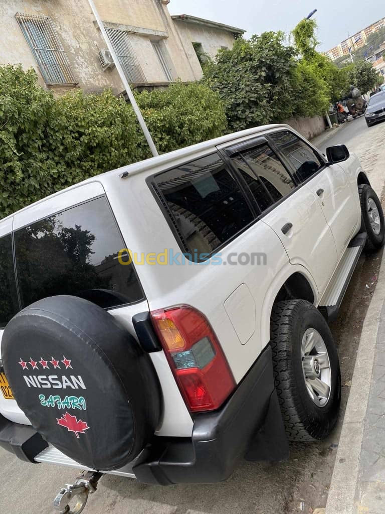 Nissan Patrol Long 2011 