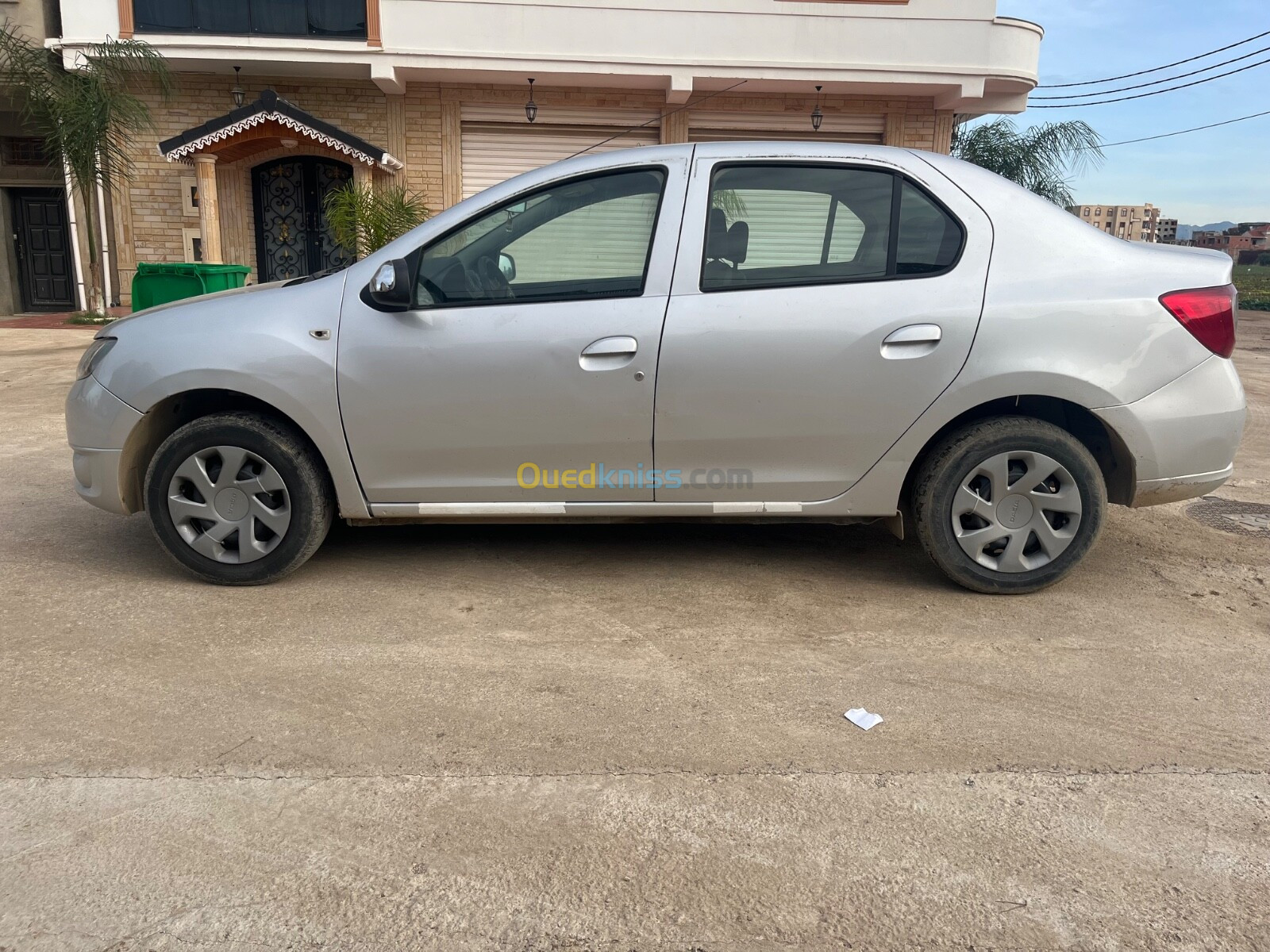 Dacia Logan 2015 